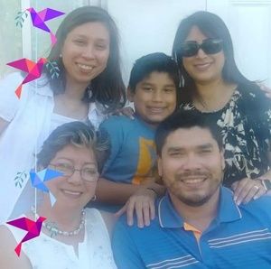 Meet your Posher, Amparo